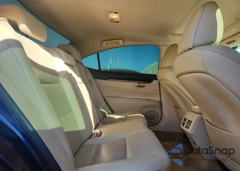 2015 Lexus Es 350 z USA, uszkodzony, nr VIN JTHBK1GG2F2164227